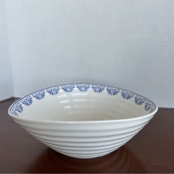 Sophie Conran for PORTMEIRION Sophie Blue Betty Soup/Cereal Bowl - Picture 3 of 7